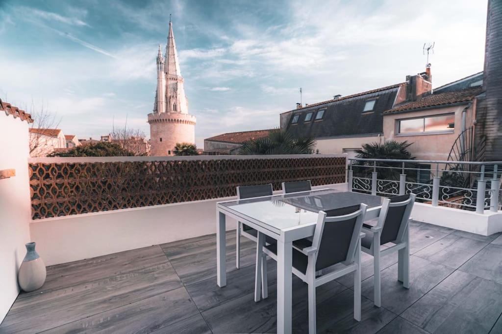 شقة Vue Superbe Sur Tour De La Lanterne T2 Avec Terrasse Remparts 2 لا روشيل المظهر الخارجي الصورة